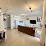 With Private Pool Mukalba Appartement Medulin