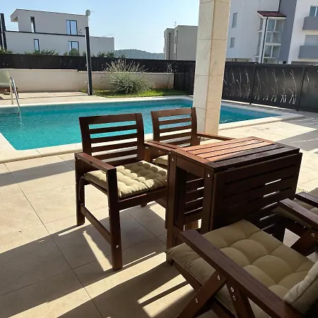With Private Pool Mukalba *