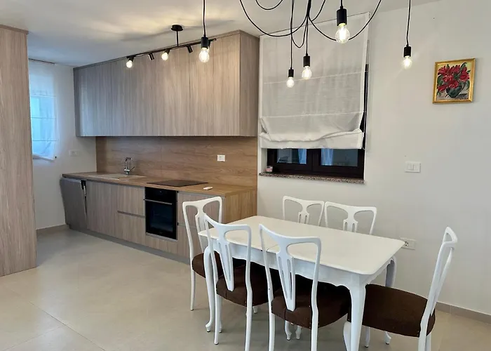Apartment With Private Pool Mukalba Medulin
